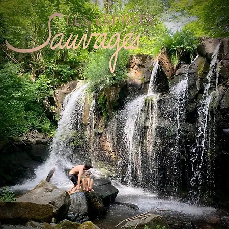 & Savonnerie De Bonnefon فندق مبيت وإفطار