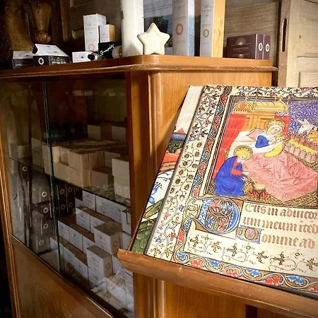 & Savonnerie De Bonnefon فندق مبيت وإفطار Saint-Chély-dʼAubrac