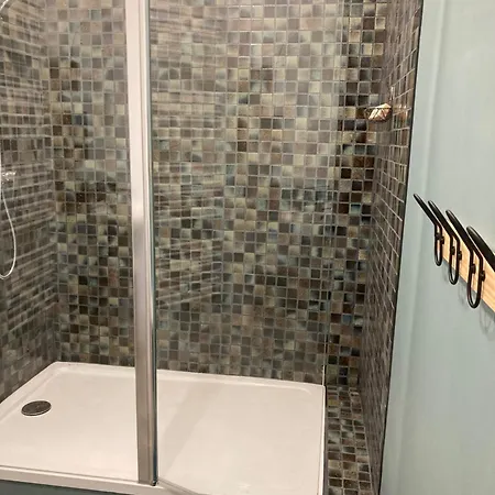 & Savonnerie De Bonnefon 3* Saint-Chély-dʼAubrac